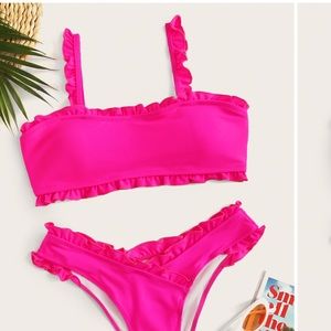 Hot pink bikini never worn size M